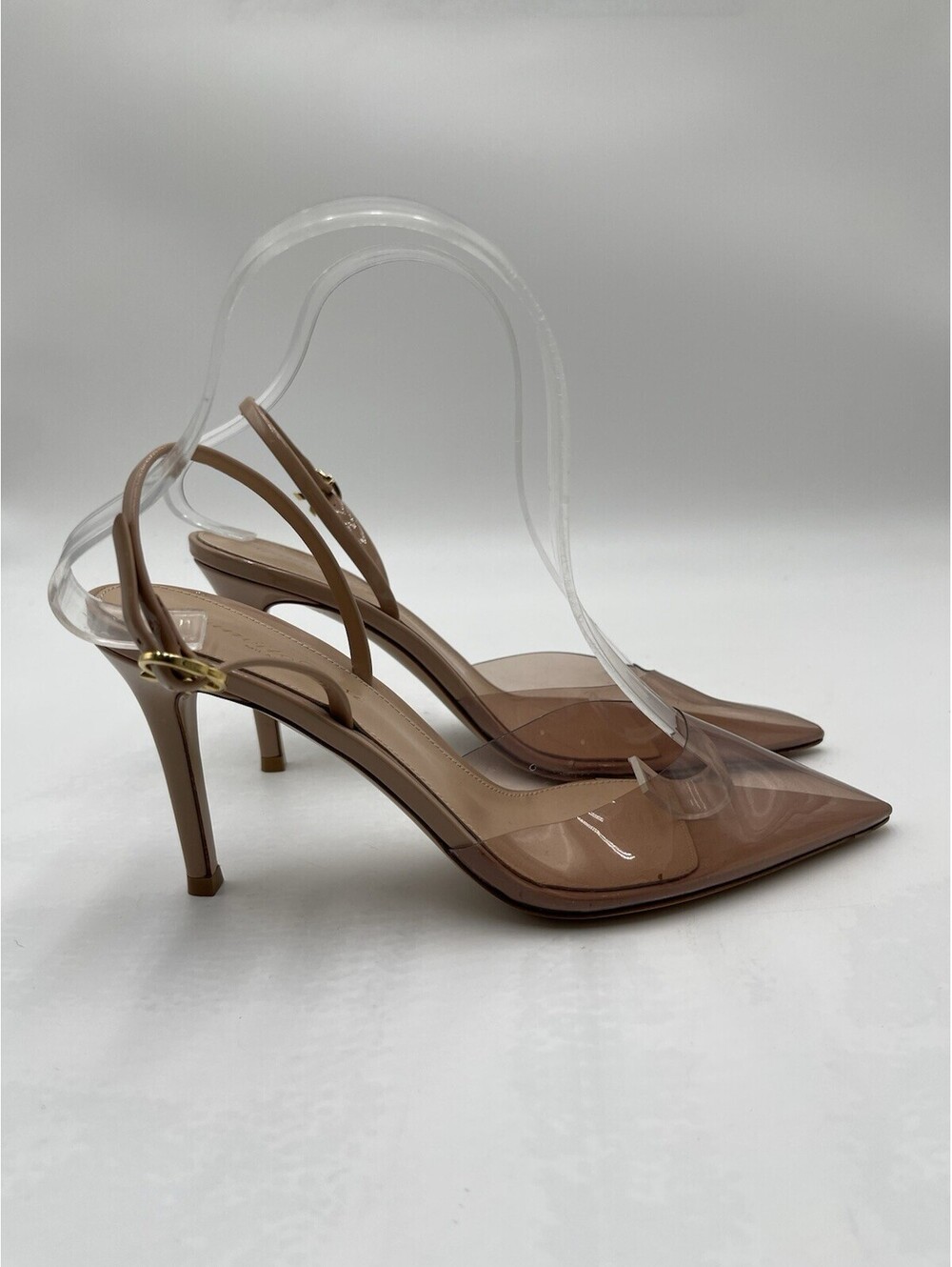 Women’s Gianvito Rossi Plexi Beige Patent Leather slingback pumps Size 37
